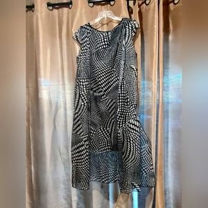 Mid-length geometric print dress